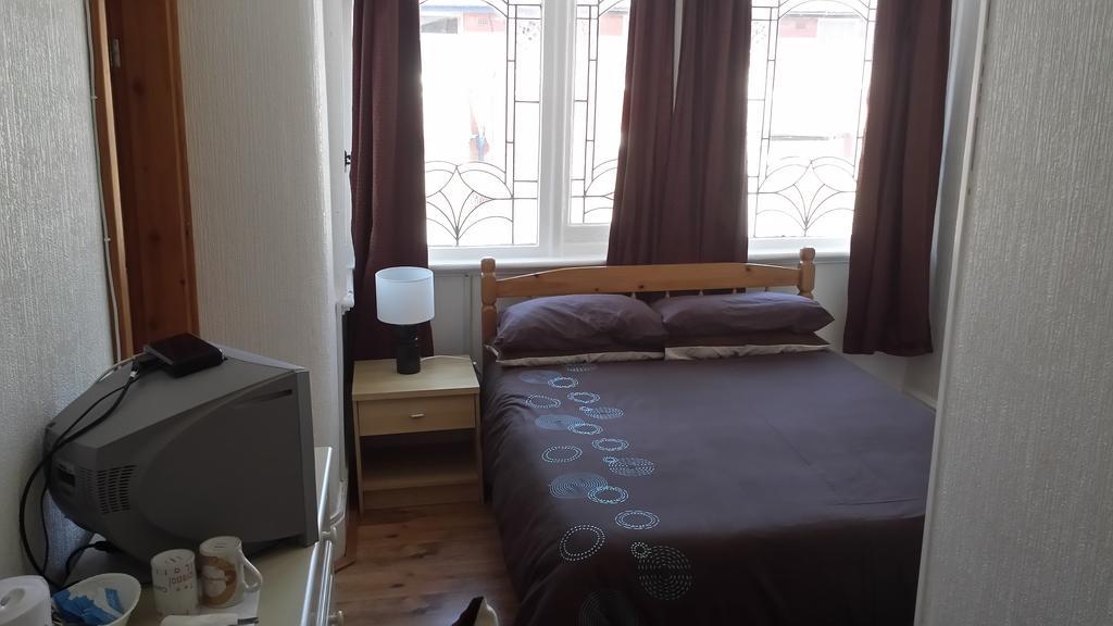 Airedale Hotel Blackpool Oda fotoğraf